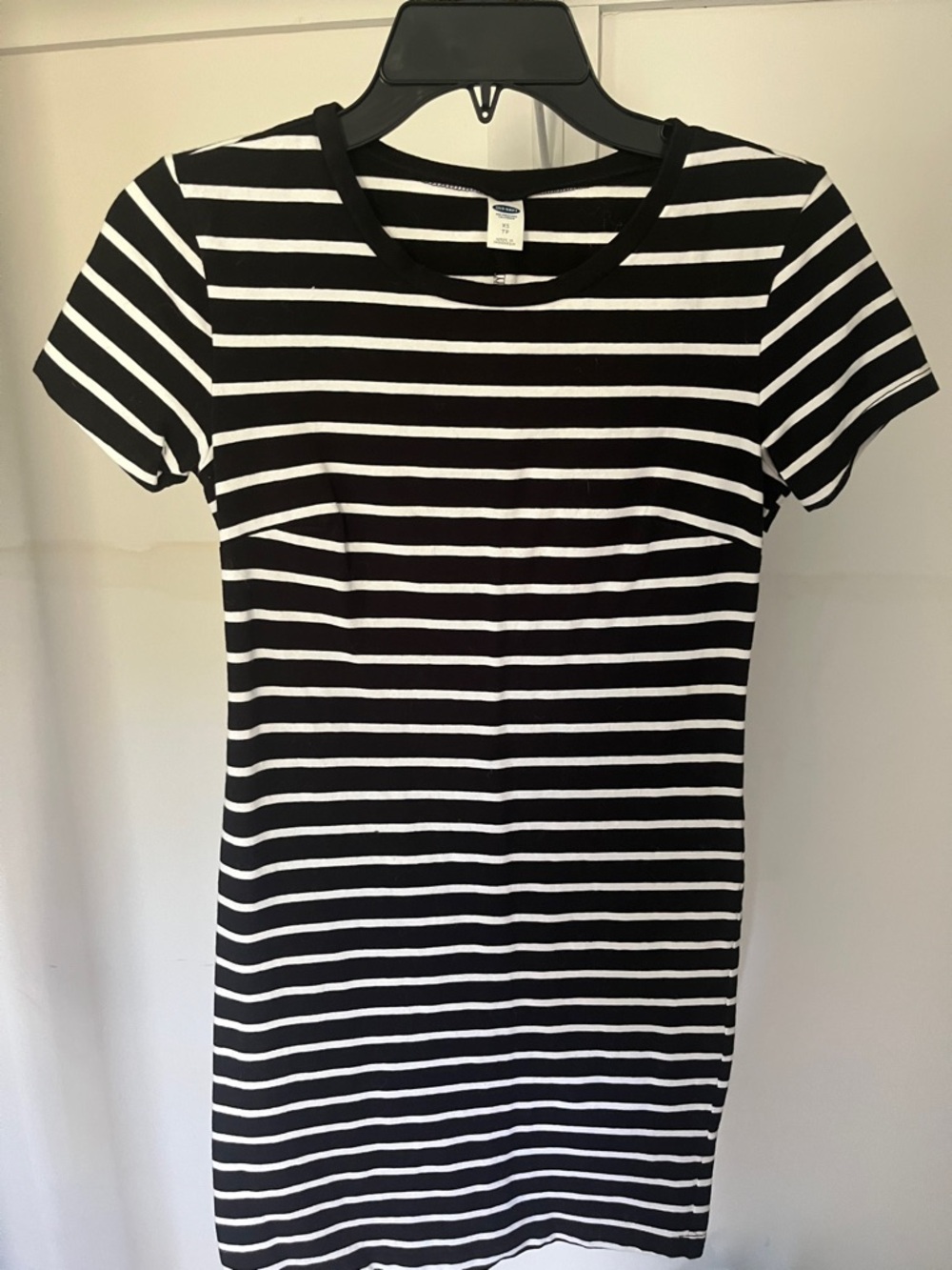 Classic Black & White Striped Short Sleeve Dress from Old Navy, XS